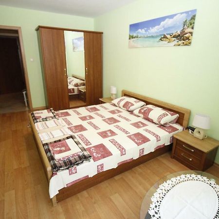 Apartment Rosi Πομόριε Εξωτερικό φωτογραφία