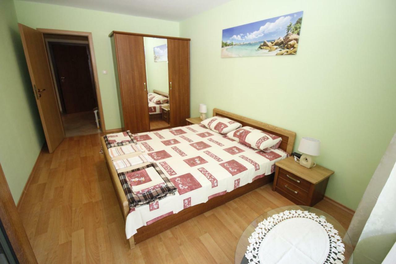 Apartment Rosi Πομόριε Εξωτερικό φωτογραφία
